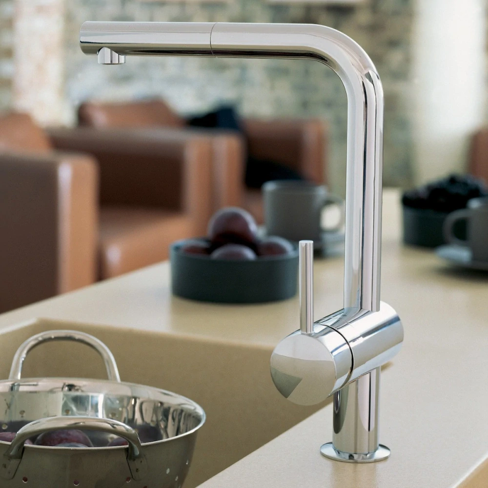 Dřezová baterie Grohe Minta s vytahovací sprškou chrom 32168000