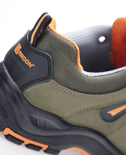 Bezpečnostní polobotka ARDON®GRINDLOW S1P Hnědá