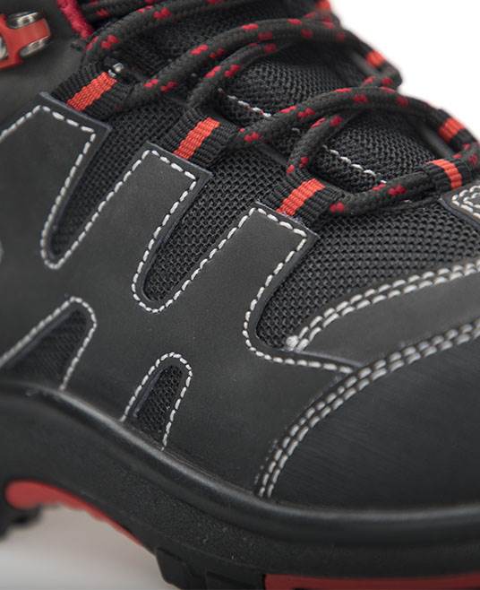 Bezpečnostní polobotka ARDON®FORELOW S1P Černá